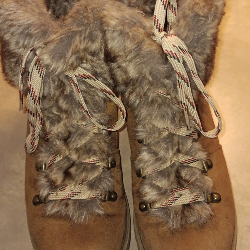 Womens size 8 boots